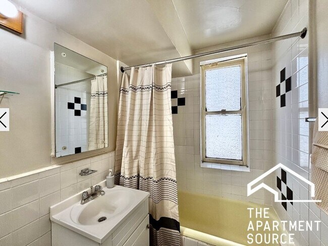 1220 N State Pkwy in Chicago, IL - Foto de edificio - Building Photo