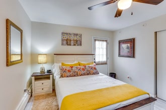 4922 Westbranch Hwy in Lewisburg, PA - Foto de edificio - Building Photo