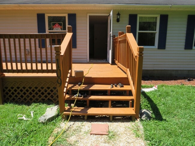 109 Mantua Rd in Lancaster, VA - Building Photo - Building Photo