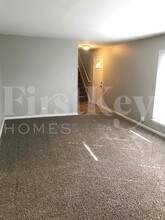 17621 Grandview Dr in Hazel Crest, IL - Building Photo - Building Photo