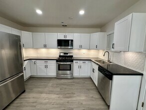 13239 Idyl Dr in Lakeside, CA - Building Photo - Building Photo