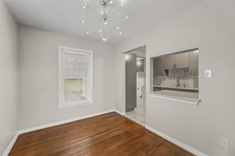 1808 Random Rd in Carrollton, TX - Building Photo - Building Photo