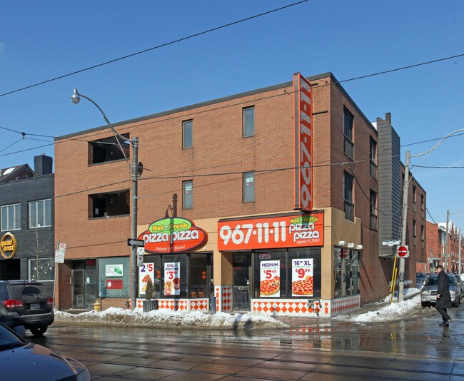 678 Queen St E in Toronto, ON - Building Photo - Building Photo