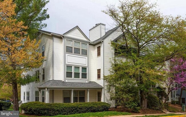 property at 7705 Lafayette Forest Dr