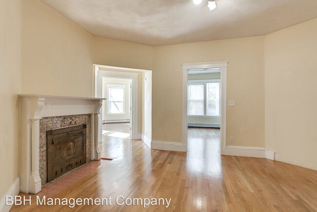 785 Main St in Malden, MA - Building Photo - Building Photo