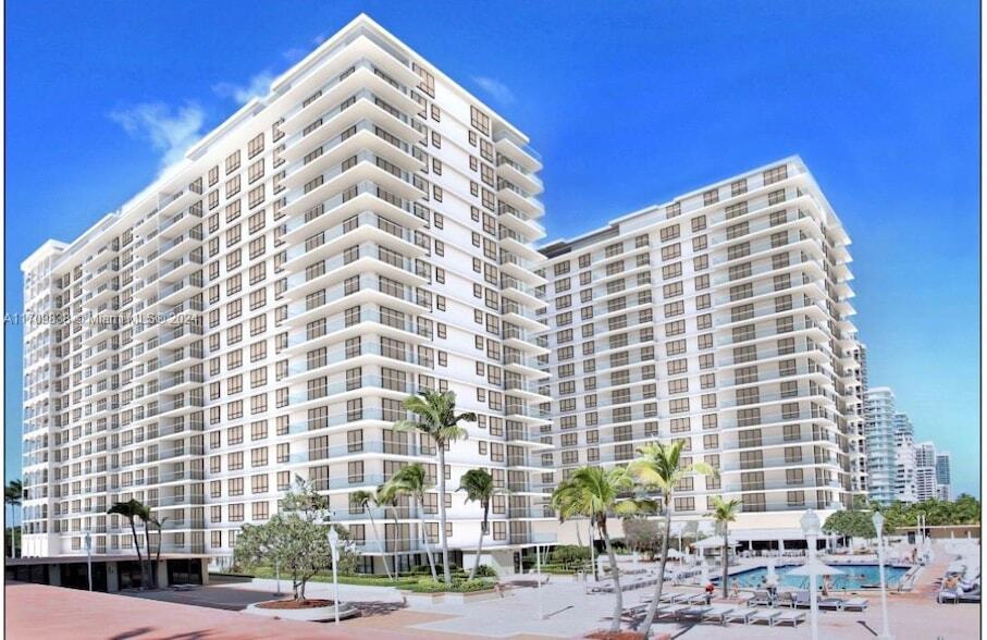 9801 Collins Ave, Unit 15X in Bal Harbour, FL - Building Photo