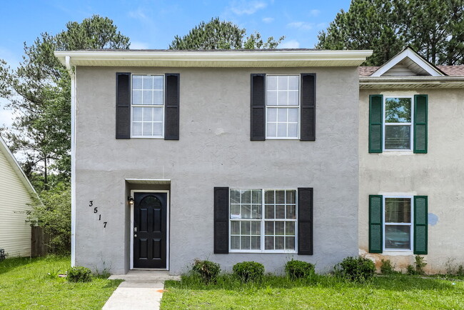 property at 3517 Ten Oaks Cir