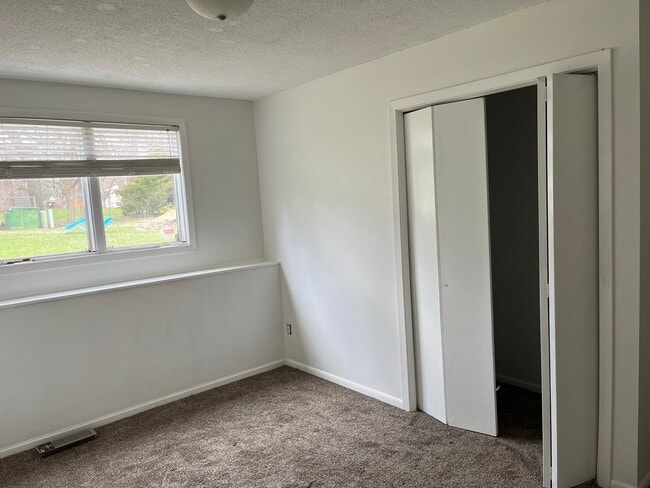 4161 119th Ave NW in Coon Rapids, MN - Building Photo - Building Photo