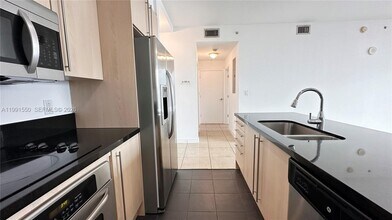 79 SW 12th St, Unit 1102-S in Miami, FL - Building Photo - Building Photo
