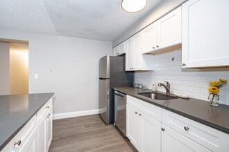 The Loop at Lamar Station in Lakewood, CO - Foto de edificio - Interior Photo