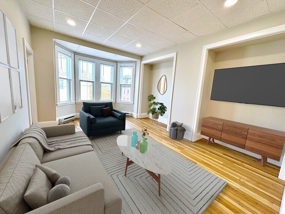 119 Webster St-Unit -3 in Boston, MA - Building Photo