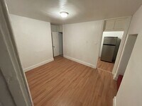 4933 Royal St, Unit 3 photo'