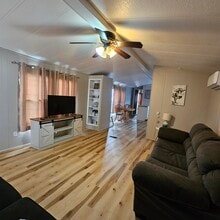 800 N Hale Ave in Tulia, TX - Building Photo - Building Photo