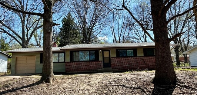 property at 11606 Herefordshire Dr