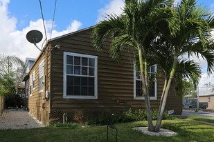 806 14th St in West Palm Beach, FL - Building Photo