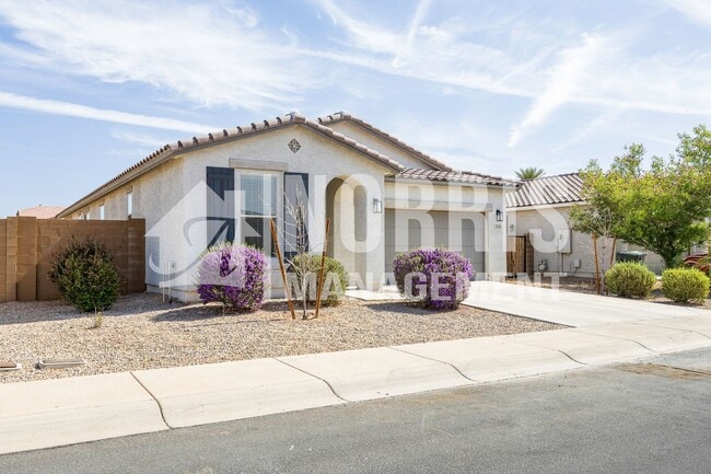 336 E Hawaii Dr in Casa Grande, AZ - Building Photo - Building Photo