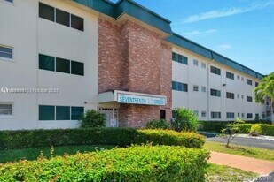 1450 Atlantic Shores Blvd in Hallandale Beach, FL - Building Photo