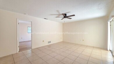2508 Cardwell Way in Sarasota, FL - Building Photo - Building Photo