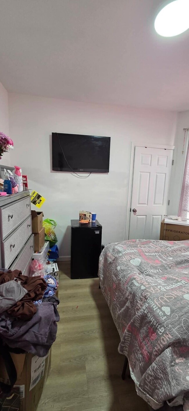 35 Vernon Ave in Newark, NJ - Foto de edificio - Building Photo