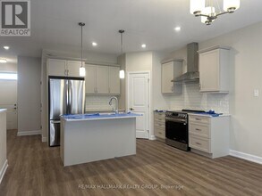 1539 Flanders Rd in Brockville, ON - Building Photo - Building Photo