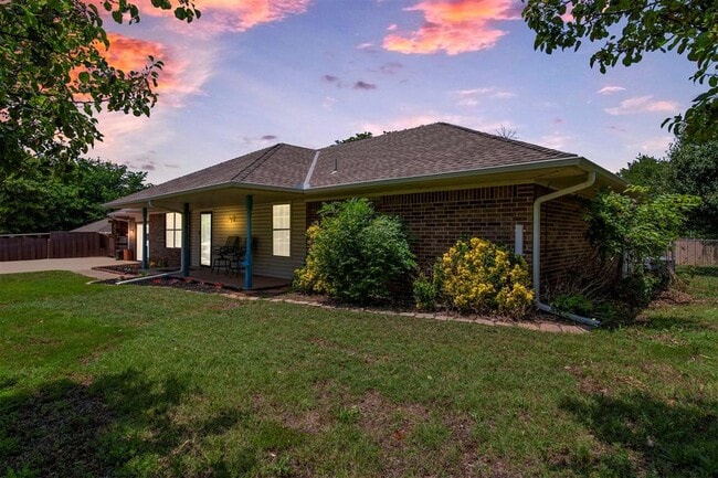 property at 1829 Ranchwood Dr