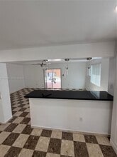 7314 SW 22nd St in Miami, FL - Building Photo - Building Photo