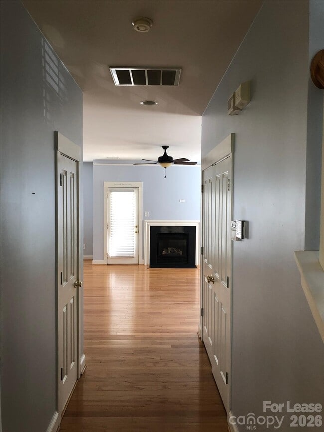 113 Lake Davidson Park in Davidson, NC - Building Photo - Building Photo