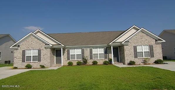 property at 2541 Saddleback Dr