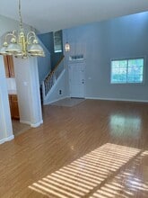 3916 Chateau Ln in Tracy, CA - Building Photo - Building Photo