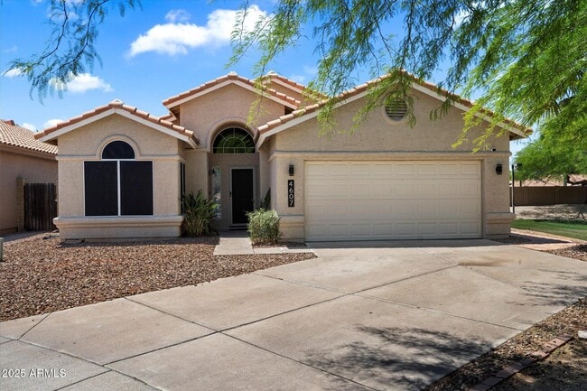 property at 4607 E Michelle Dr