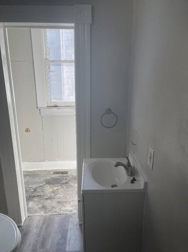 683 Berryman Ave in Danville, VA - Building Photo - Building Photo