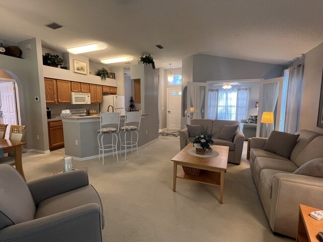 18030 Webster Grove Dr in Hudson, FL - Building Photo - Building Photo