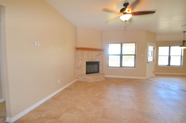 3303 Westwood Dr in Killeen, TX - Building Photo - Building Photo