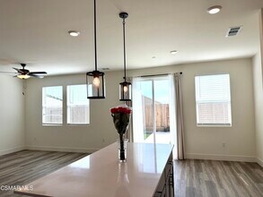 7201 Capitol Reef Dr in Bakersfield, CA - Building Photo - Building Photo