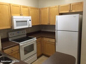 6470 Borasco Dr in Melbourne, FL - Building Photo - Building Photo