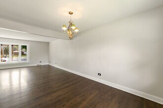 1526 Carrol Ct in Darien, IL - Building Photo - Building Photo