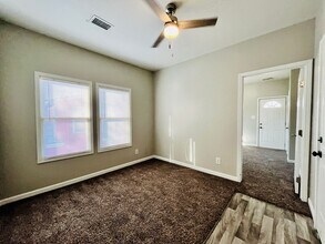 115 N 46th St, Unit 4 in Louisville, KY - Building Photo - Building Photo
