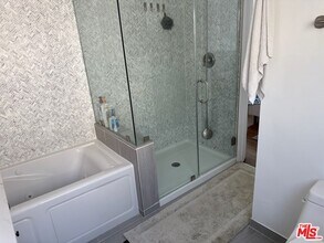 2271 27th St in Santa Monica, CA - Building Photo - Building Photo