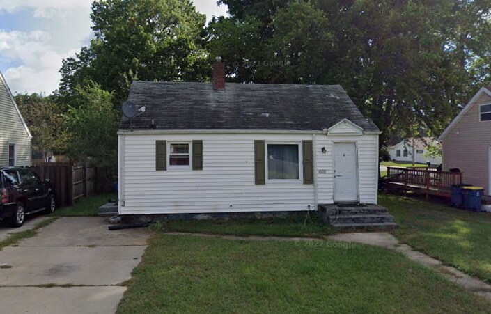 1808 N Merrifield Ave in Mishawaka, IN - Building Photo