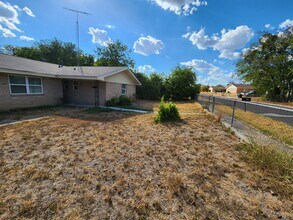 101 E Cherokee Dr in Harker Heights, TX - Building Photo - Building Photo