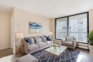 The Birkenshaw Apartments in Calgary, AB - Building Photo