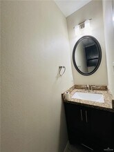 22 Seton St in Edinburg, TX - Building Photo - Building Photo