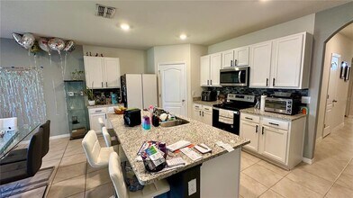 1973 Carnostie Rd in Winter Haven, FL - Building Photo - Building Photo