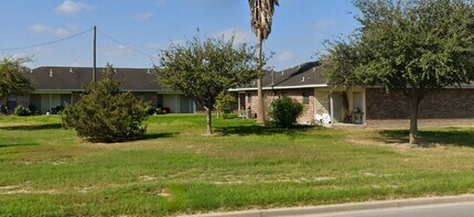 1119 S Tower Rd in Alamo, TX - Building Photo - Building Photo