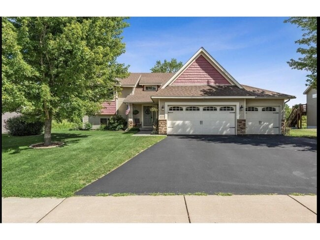 property at 1101 Pioneer Trail SE