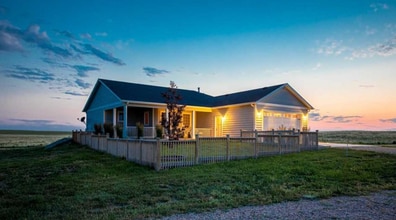 3943 Silver Oak Rd in Carpenter, WY - Building Photo - Building Photo