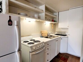 1775 W Gore Creek Dr in Vail, CO - Building Photo - Building Photo