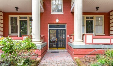 2806 Monument Ave in Richmond, VA - Building Photo - Building Photo