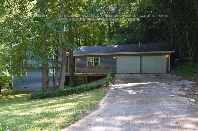 property at 2984 Sawgrass Trail SW