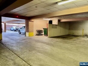 9249 John F. Kennedy Blvd in North Bergen, NJ - Building Photo - Building Photo